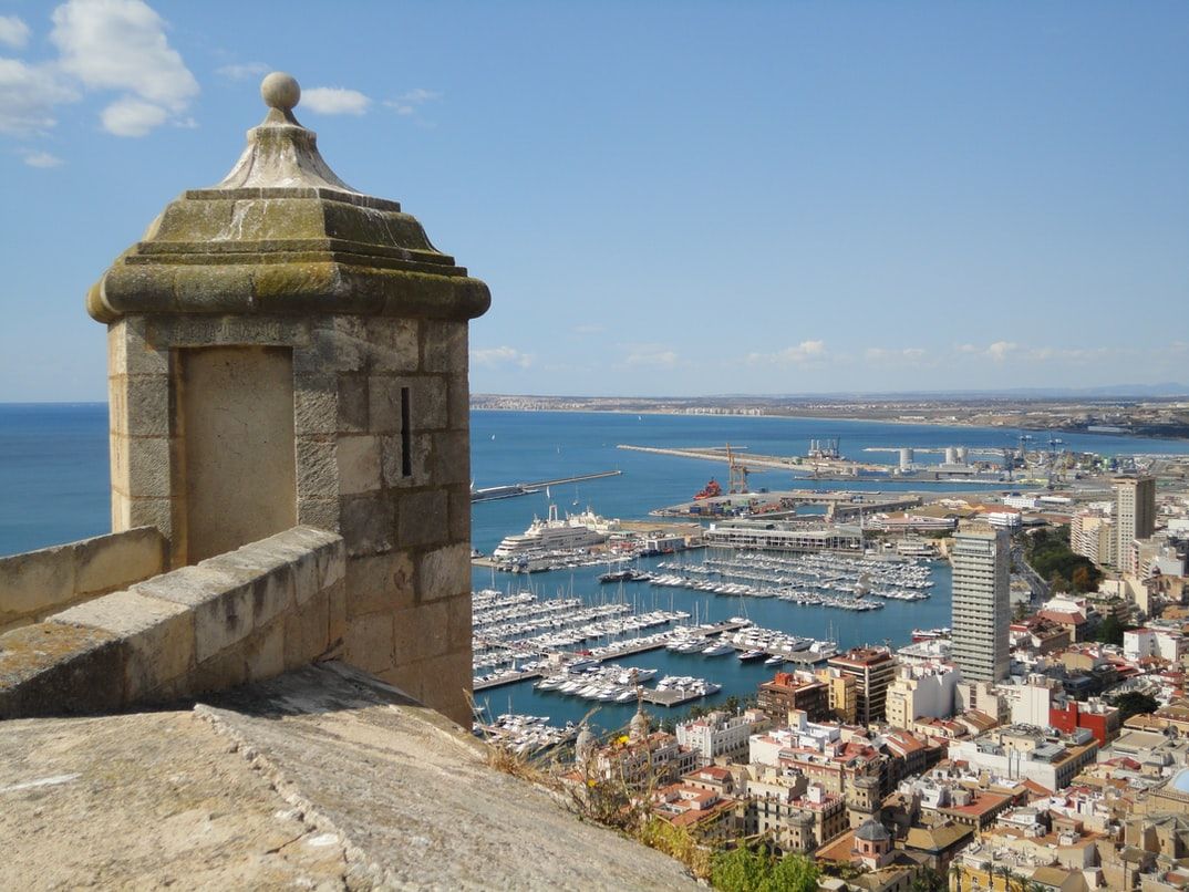 Alicante - Professional services and taskers